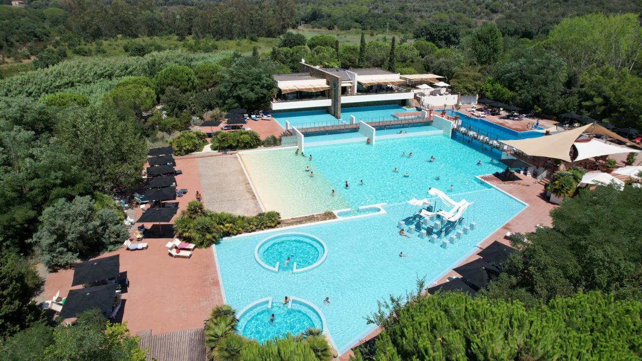 Camping Village Rocchette Кастильоне-делла-Пеская Экстерьер фото